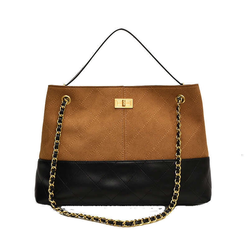designer bag Luxury bag Color-Block Large Capacity Commuter Tote New Versatile Quilted Underarm Chain Bag