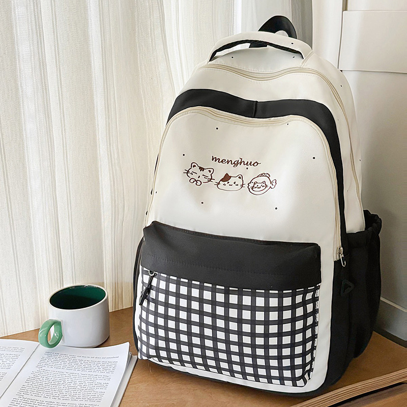 Designer 2025 New Large Capacity Waterproof Backpack Fashionable and Versatile