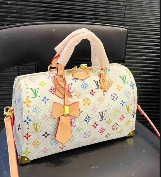 Luxury Handbag Colorful flower Takashi Murakami Designer Bag 10A Womens Mens Shoulder Carryalls Shell Tote Bag Lady Crossbody Pillow Pochette Bucket Shop Bag Purse