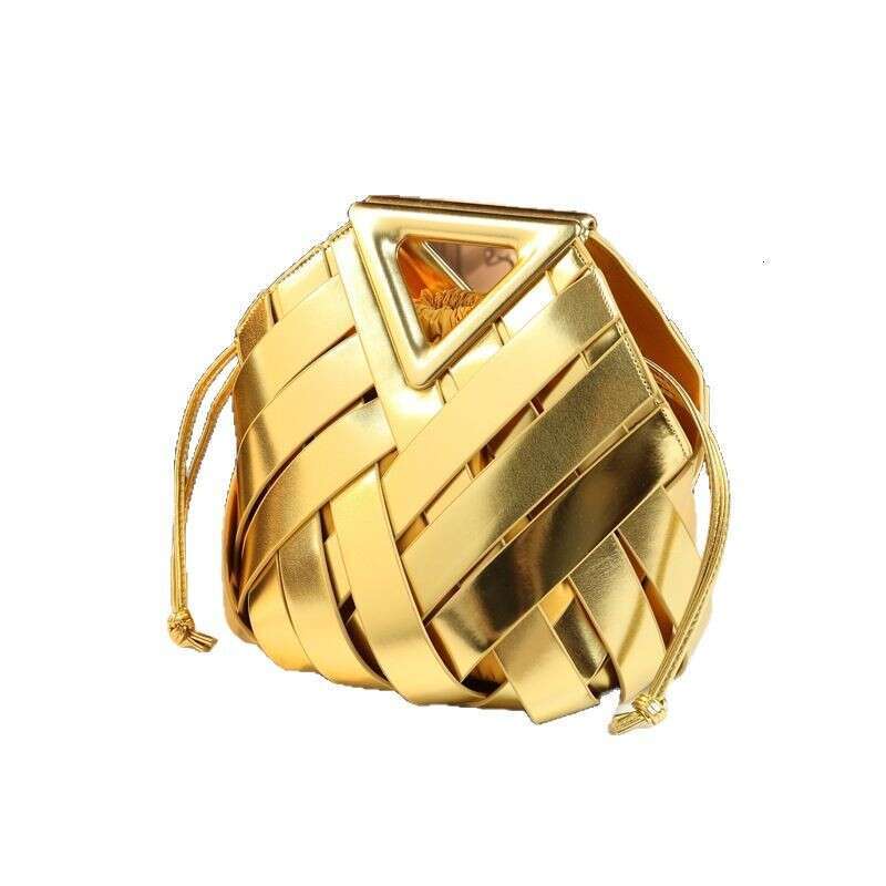 Luxury designer's new vegetable basket bucket leather handbag woven hollow women's fashionable shoulder crossbody bag