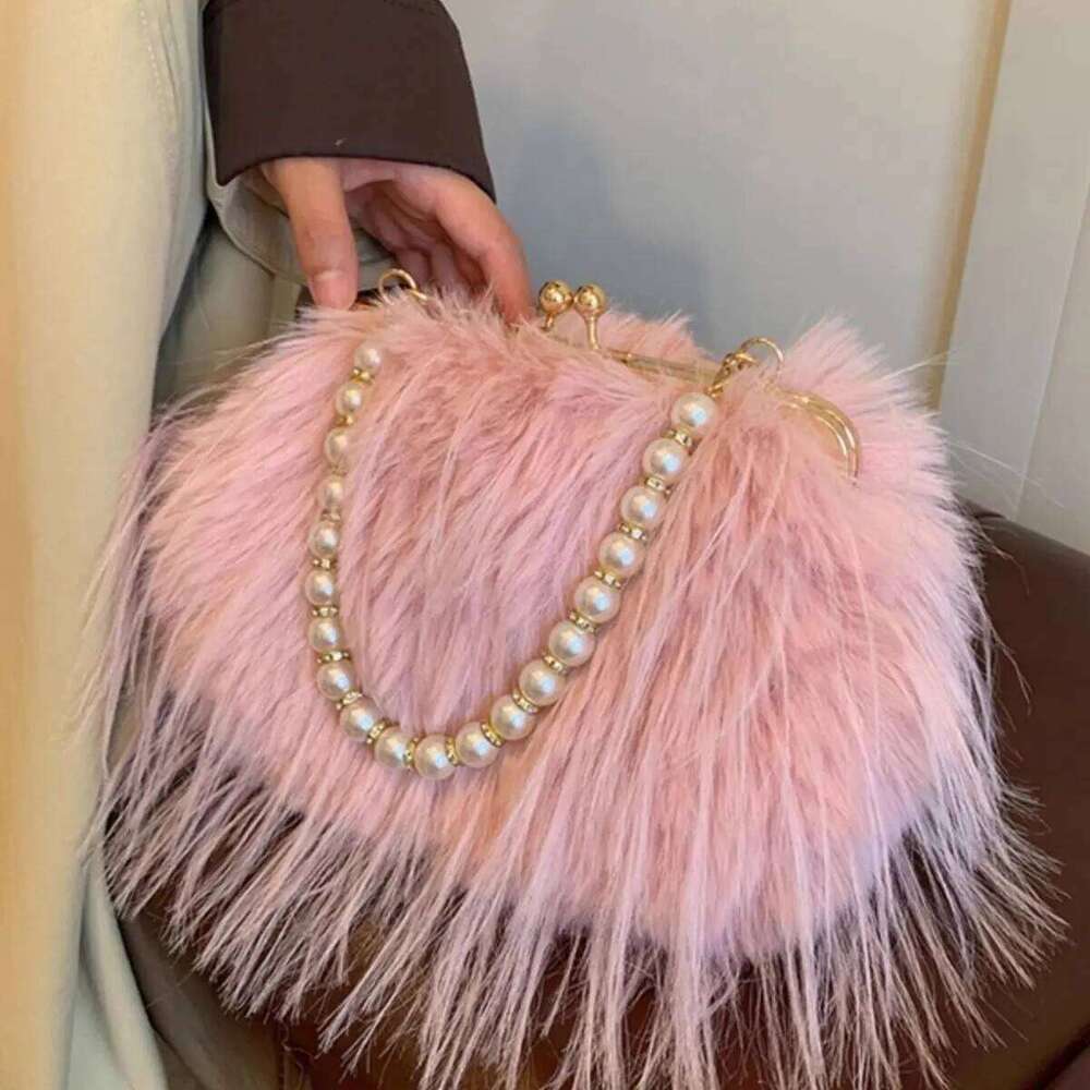 Beading Chain Women's Evening Plush Handbags Faux Fur Tassel Ladies Shoulder Bag Elegant Female Crossbody Bags Party Furry Purse
