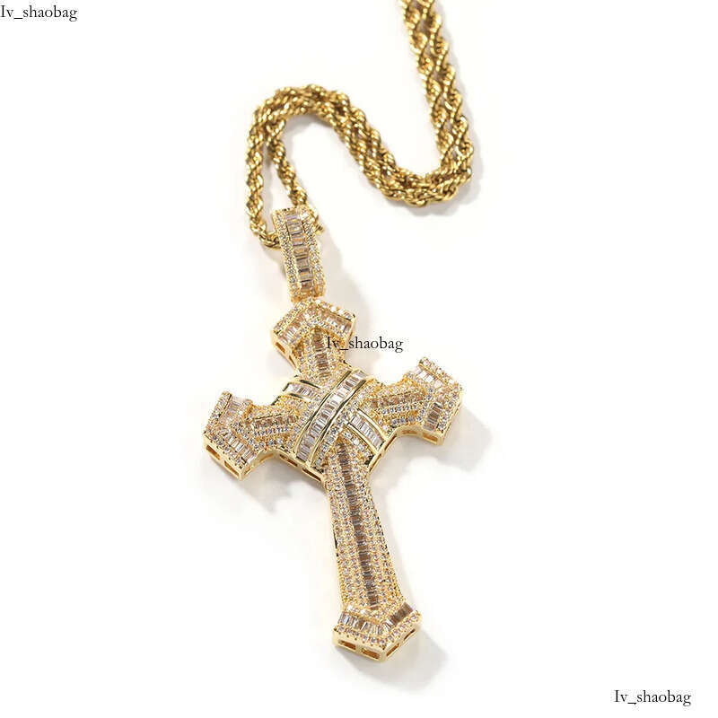 Hip Hop Cross Pendants Necklace Platinum Plated Men Women Lover Gift Religious Jewelry with Leather Rope Chain