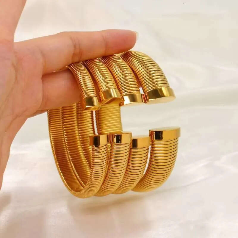 DHCollections Stainless Steel Cuff Bracelet Adjustable Gold Plated Wide Metal Bangle Waterproof Fashion Jewellery for Men and Women 1 Piece
