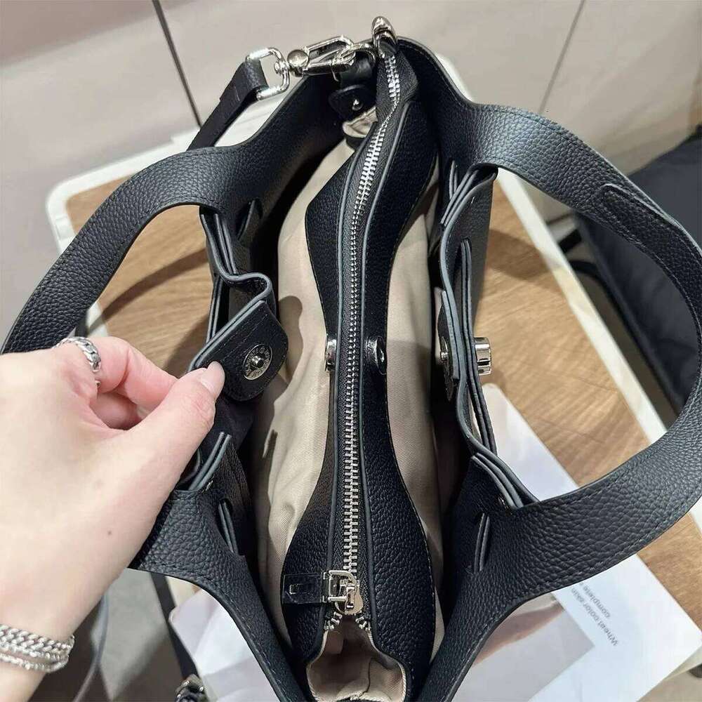 Designer Tote Bag Original Brand Rectangular Genuine Leather New Handbags Shoulder Large Woman Bags Belt Suotong2510 Mdng