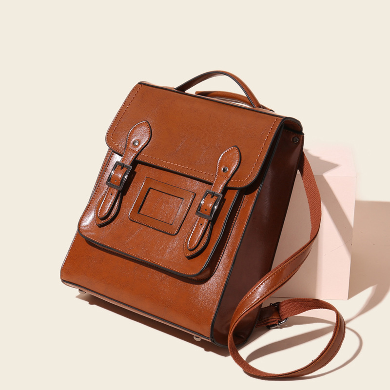 2025 new designer women's fashionable oil wax cowhide backpack