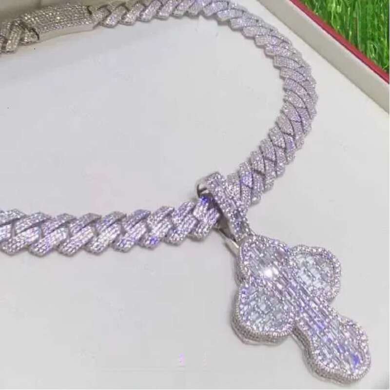 Hip Hop Cross Charm Baguette Cut VVS S Moissanite Cuban Chain With Pendant