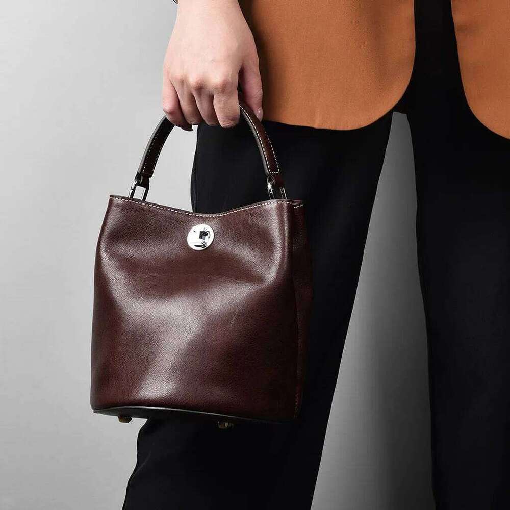Mendy Vegetable Tanned Designer Crossbody & Handbag Small Leather Bucket Bag For Women Suotong2510 Mdng