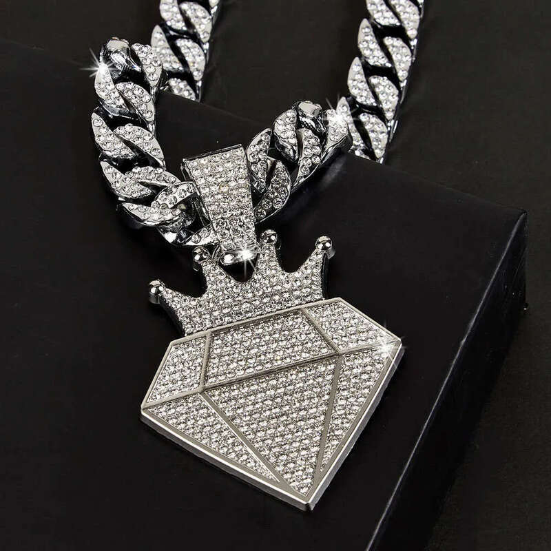 Hip Hop Iced Out Dia Crown Pendant Necklace Men Women with 13mm Bling Cuban Gold Chain Fashion cosplay Jewelry Gift