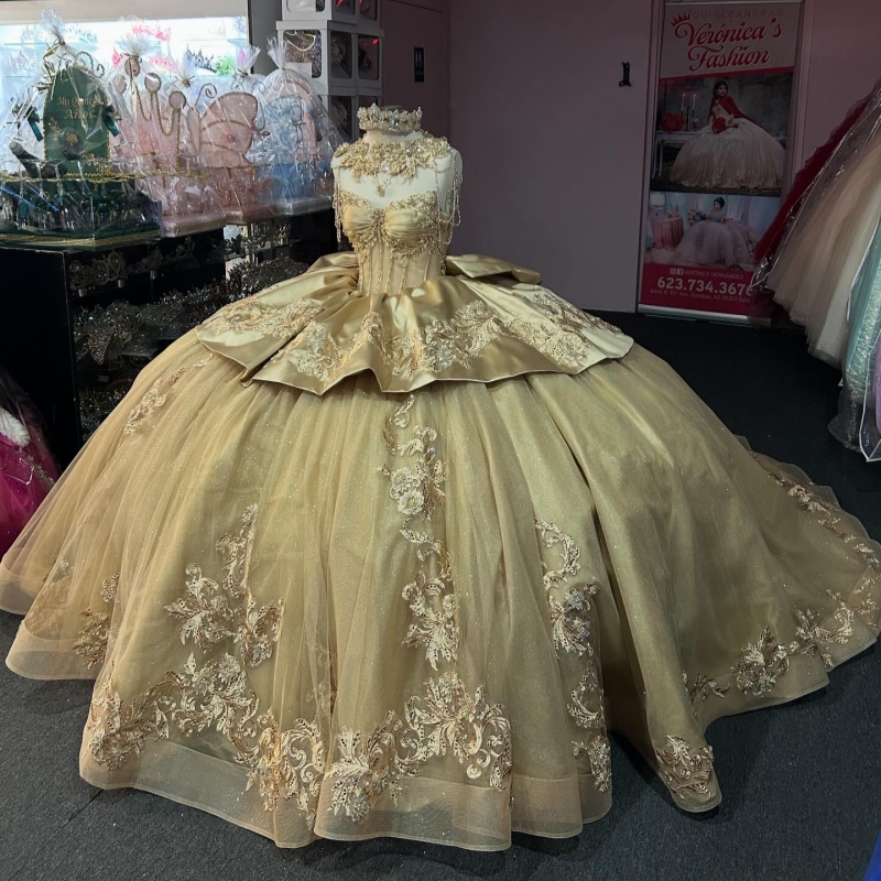 Champagne Shiny Quinceanera Dresses Off The Shoulder Applique Lace Bow Beading Crystal Tull Party Birthday Sweet 16 Dress Vestidos 15 De Anos