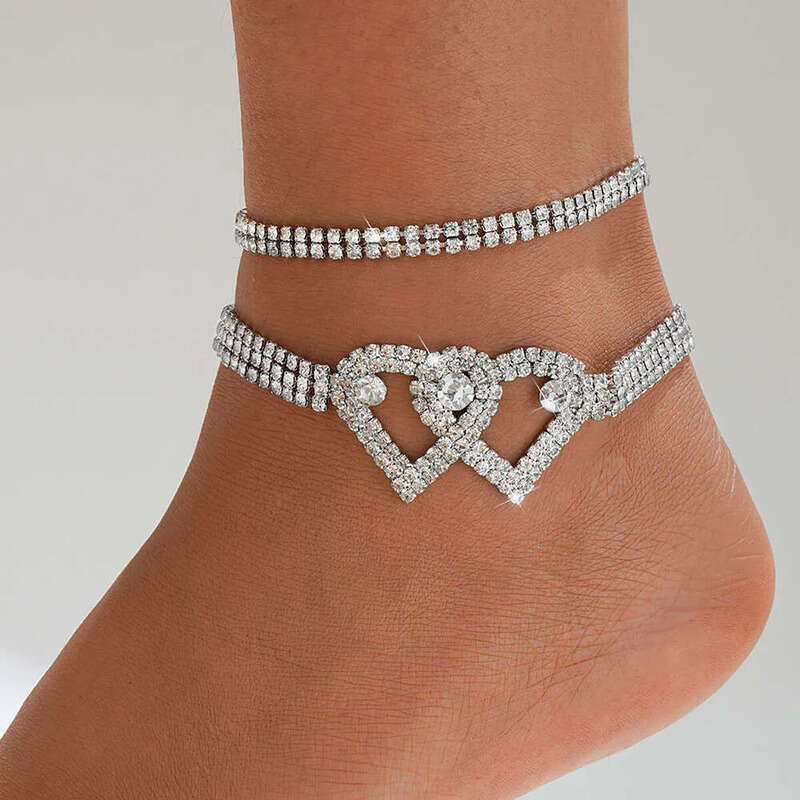 New fashion style exaggerated dia studded heart-shaped ankle chain two-piece set, light temperament foot accessories