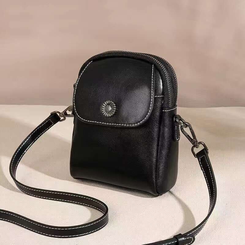 Genuine Leather Small 2025 New Crossbody For Women Versatile Vertical Multi-Layer Shoulder Fashionable High-End Phone Bag Trendy