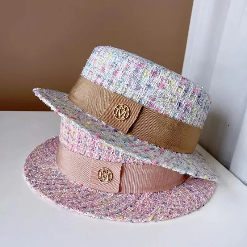 Europe and America xiao xiang style pearl flat top color jacquard hat pink tweed top hat womens autumn and winter fashion hats 250930