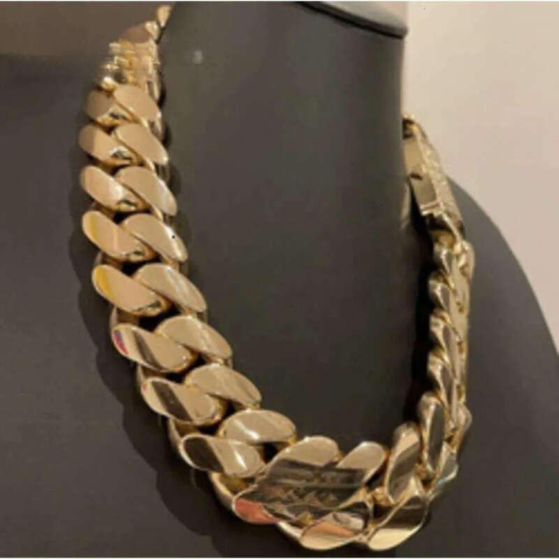 Hip Hop Jewelry Men Thick Miami Necklace 28Mm 24 1Kilo Gram 14K Gold Plated Plain Style 999 Sier Cuban Chain Men's jewelry necklace