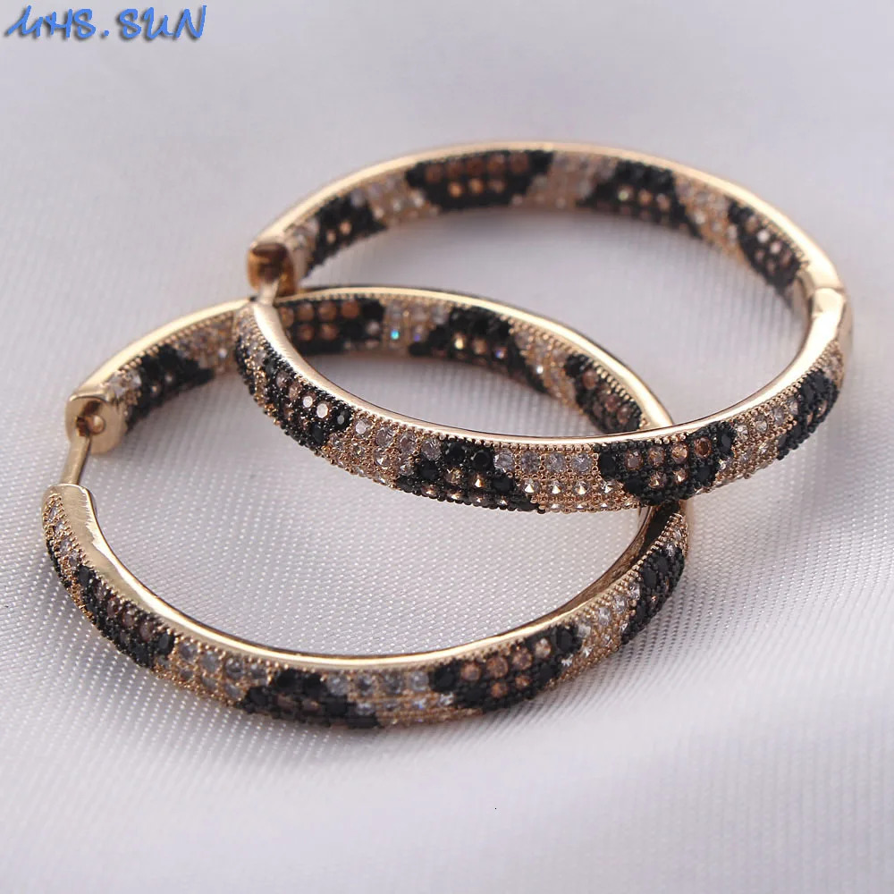 MHSSUN est Womens Fashion Leopard Hoop Earrings Zircon Jewelry For Girls Party Copper CZ Crystal Earrings 1Pair 250930