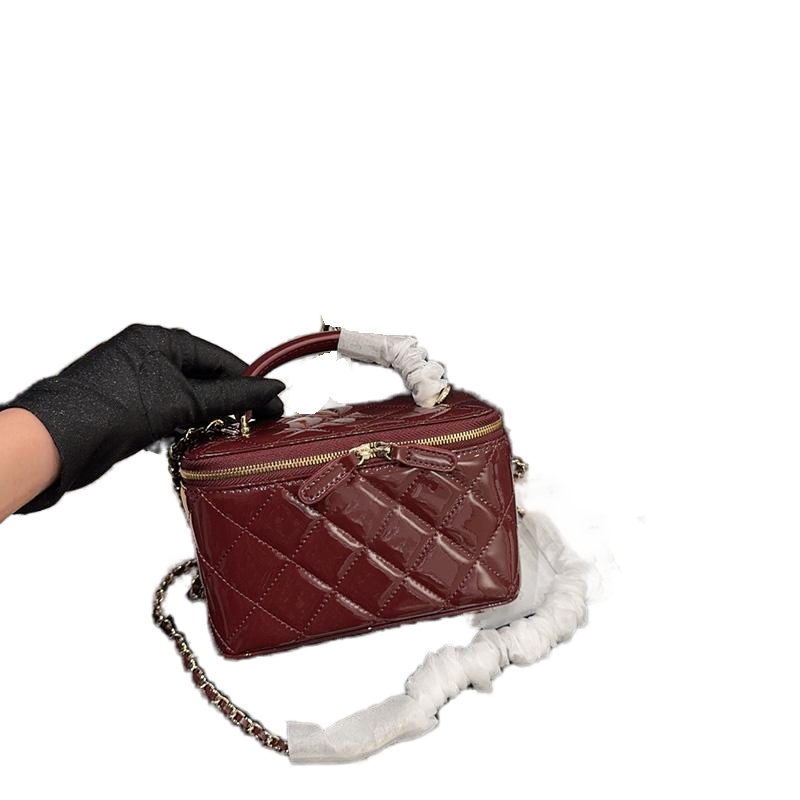 Women Designer Shiny Patent Leather Purse Cosmetic Bags With Mirror Diamond Lattice Quilted Top Handle Clutch Tote Makeup Box Gold Matelasse Crossbody Chain Purse