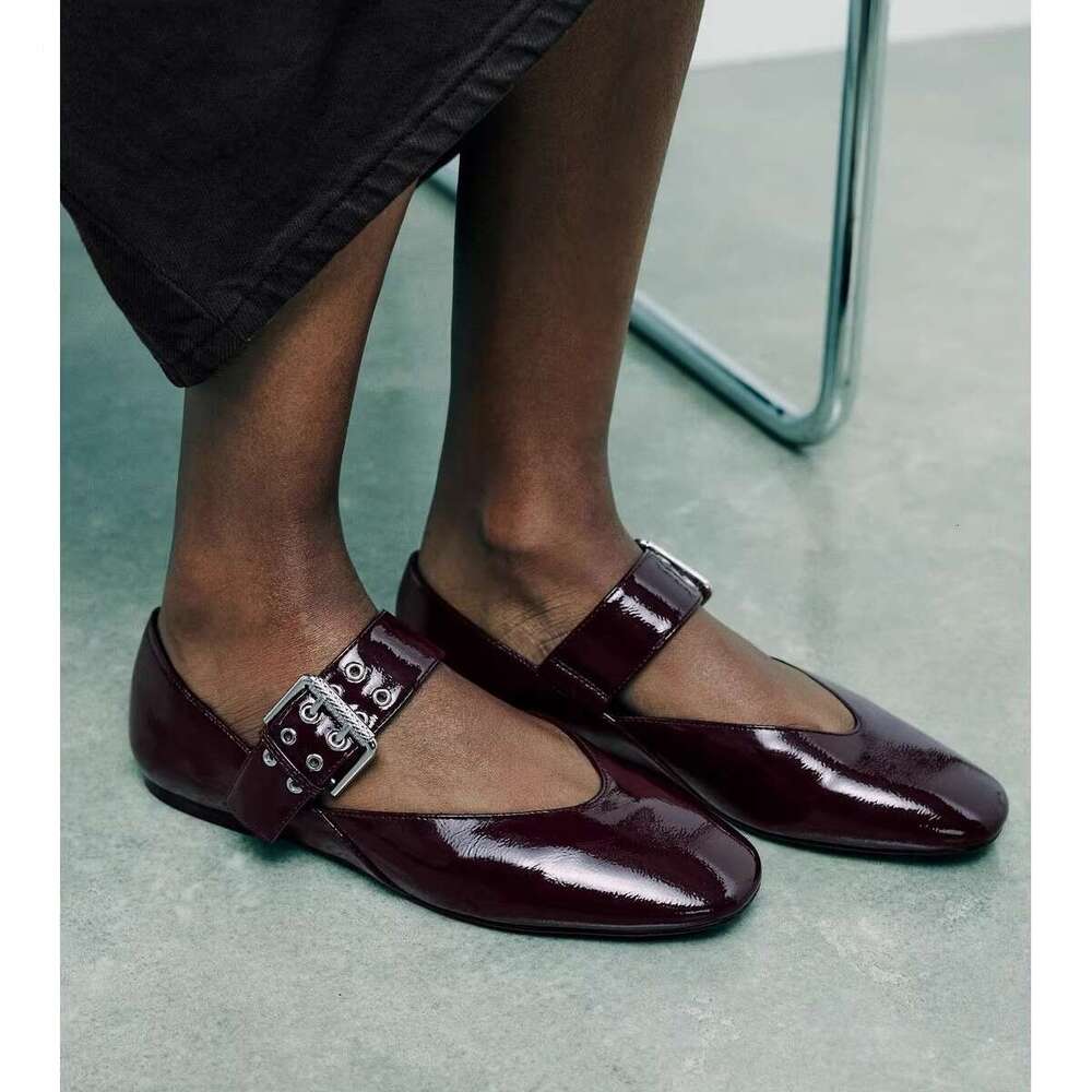 Designer Shoe 2025 Black Strap Buckle Mary Jane Style Ballet New Flat heel Round Toe Shallow Mouth Single Shoes for Women