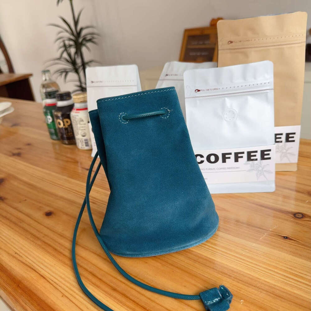 designer bag Luxury bag Korean Style Niche Drawstring Bucket New Ins Genuine Leather Women's Simple Crossbody Top Layer Cowhide Shoulder Bag