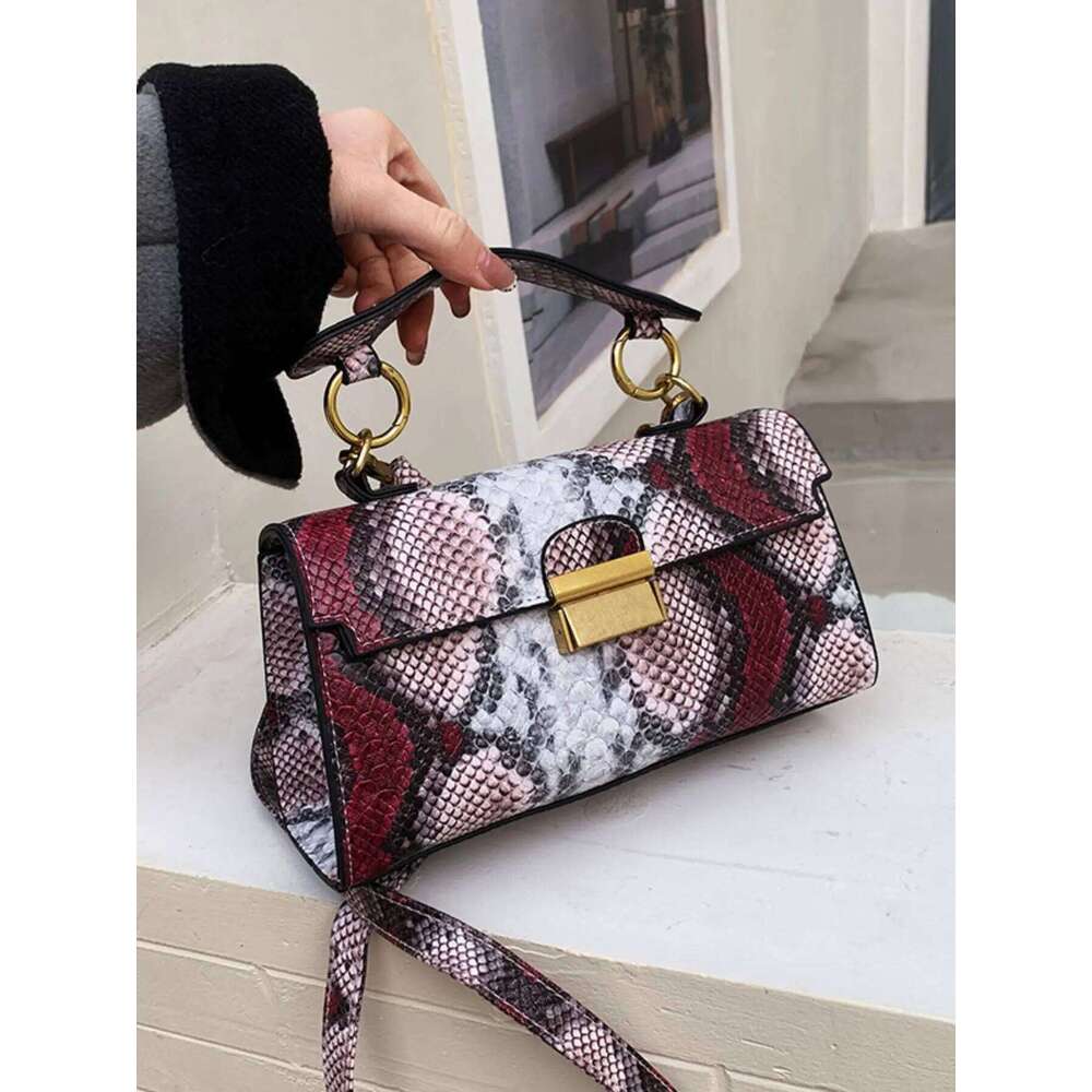 fashionable high-end texture light snake print niche design versatile handhold shoulder crossbody bag armpit loc