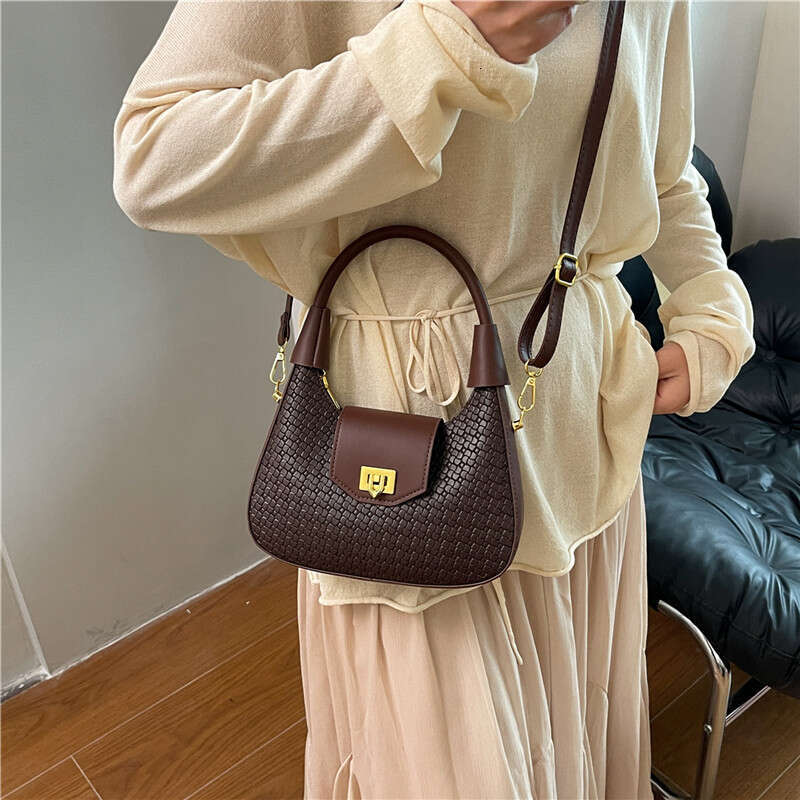 2025 New Fashion High-Quality Handheld Crescent Trendy Versatile Elegant Daily Practical Shoulder Crossbody Bag