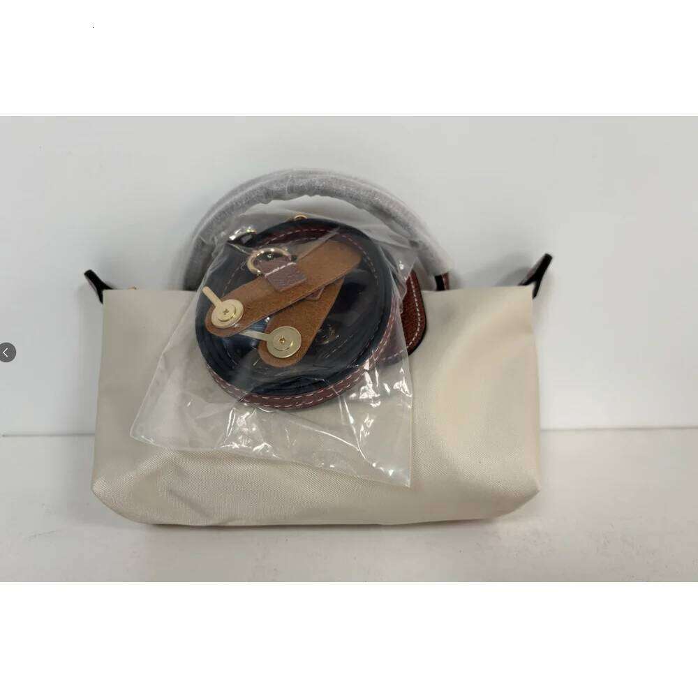 Hot Selling New Mini Dumpling Bun Nylon Large Capacity Handheld Versatile Crossbody Bag Change Keybag With Shoulder Strap Designer Bags