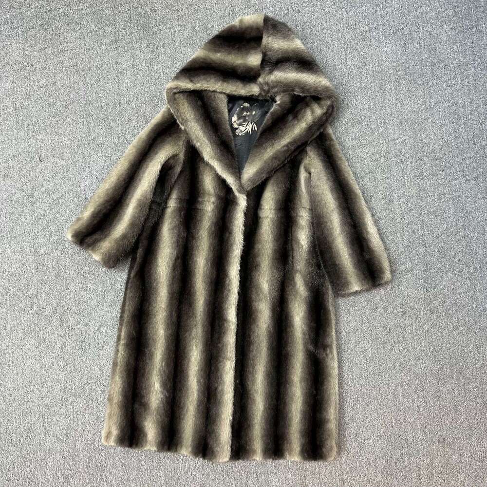 25 Winter New Long Coat For Women, High-End Loose Slimming Hooded Fashionable Stylish Fur Jacket