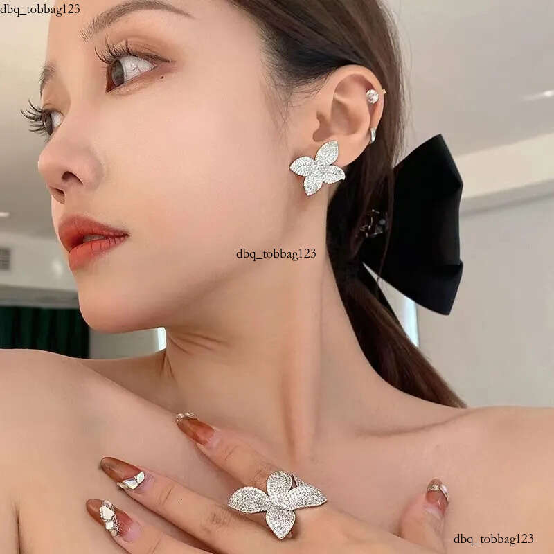 Ins Top Sell Wedding Sets Elegant Jewelry Sterling Sier Pave White Sapphire CZ Dia Gemstones Party Women Stud Earring Open Adjustable Ring