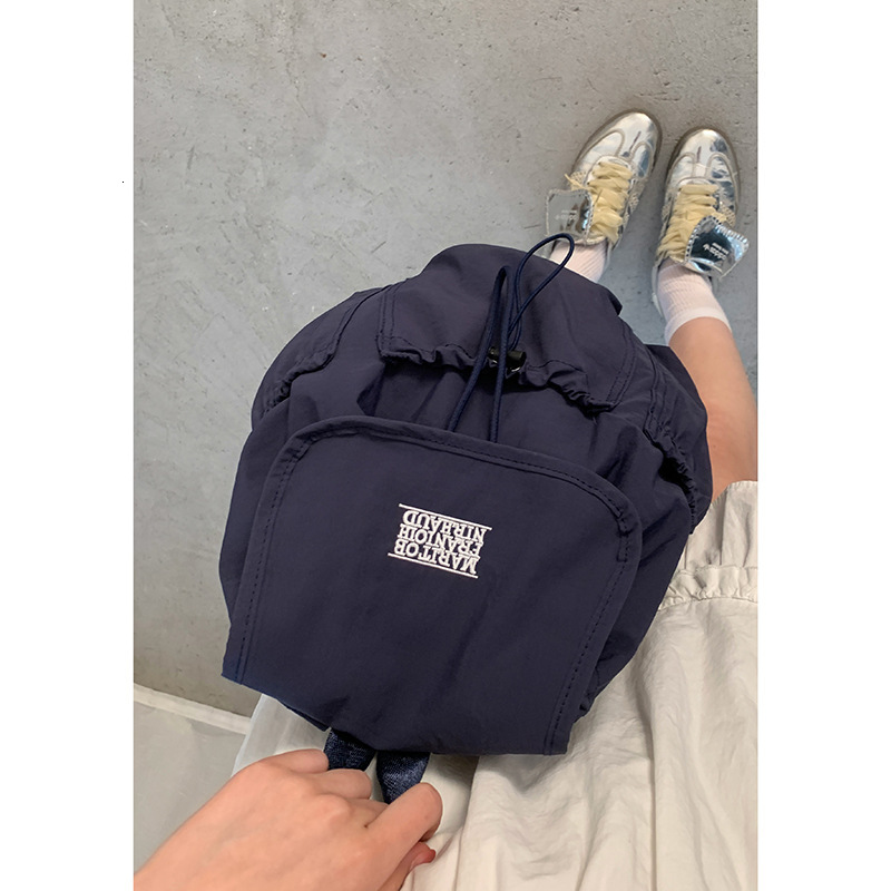 Designer Women's Casual Nylon Canvas Bag 2025 New Fashion Letter Backpack Large Capacity Travel Bag