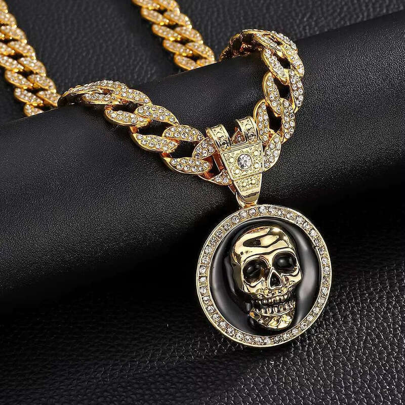 DHcollection 15MM Miami Cuban with Skull Pendant Chain for Men's Hip Hop Rapper Choker