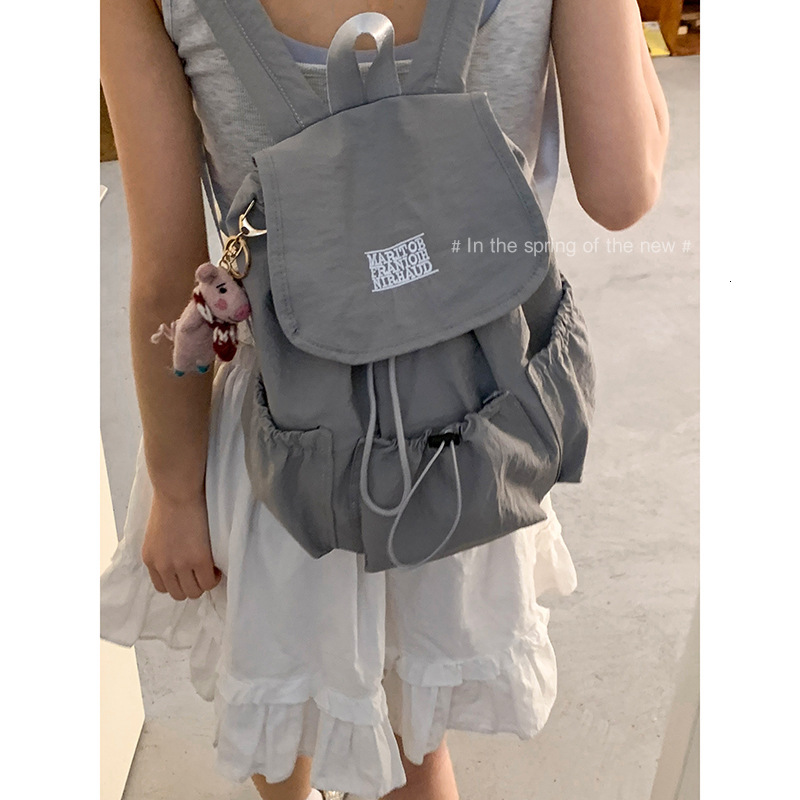 Designer Women's Casual Nylon Canvas Bag 2025 New Fashion Letter Backpack Large Capacity Travel Bag