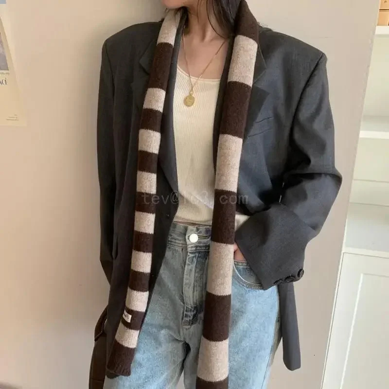 Vintage Stripe Color Neckerchief Sausage Pattern Scarf Soft Warm Fashion Scarves for Fashion Youth 250929