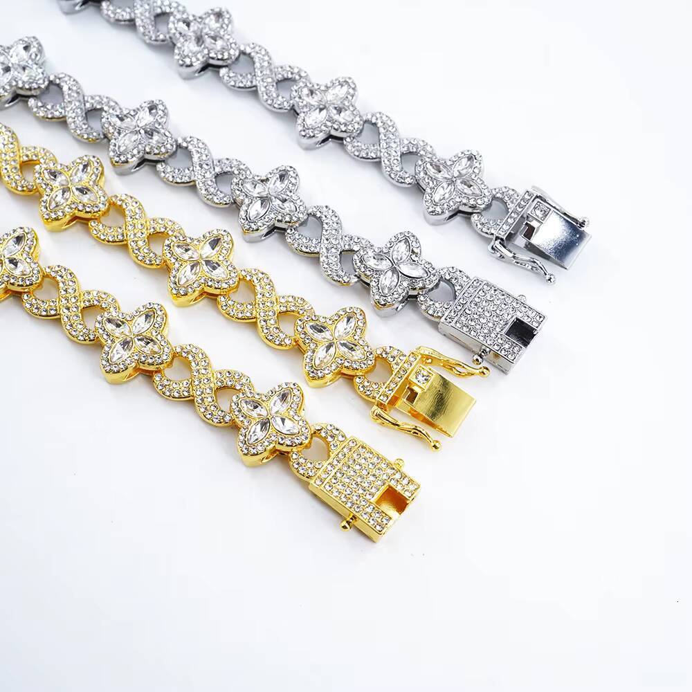 2025 Hot Sale Hip Hop Four-Leaf Clover 8 Cuban Link Necklace Ice Blue Moissanite Infinite Rectangular Link Brace for Men and Women
