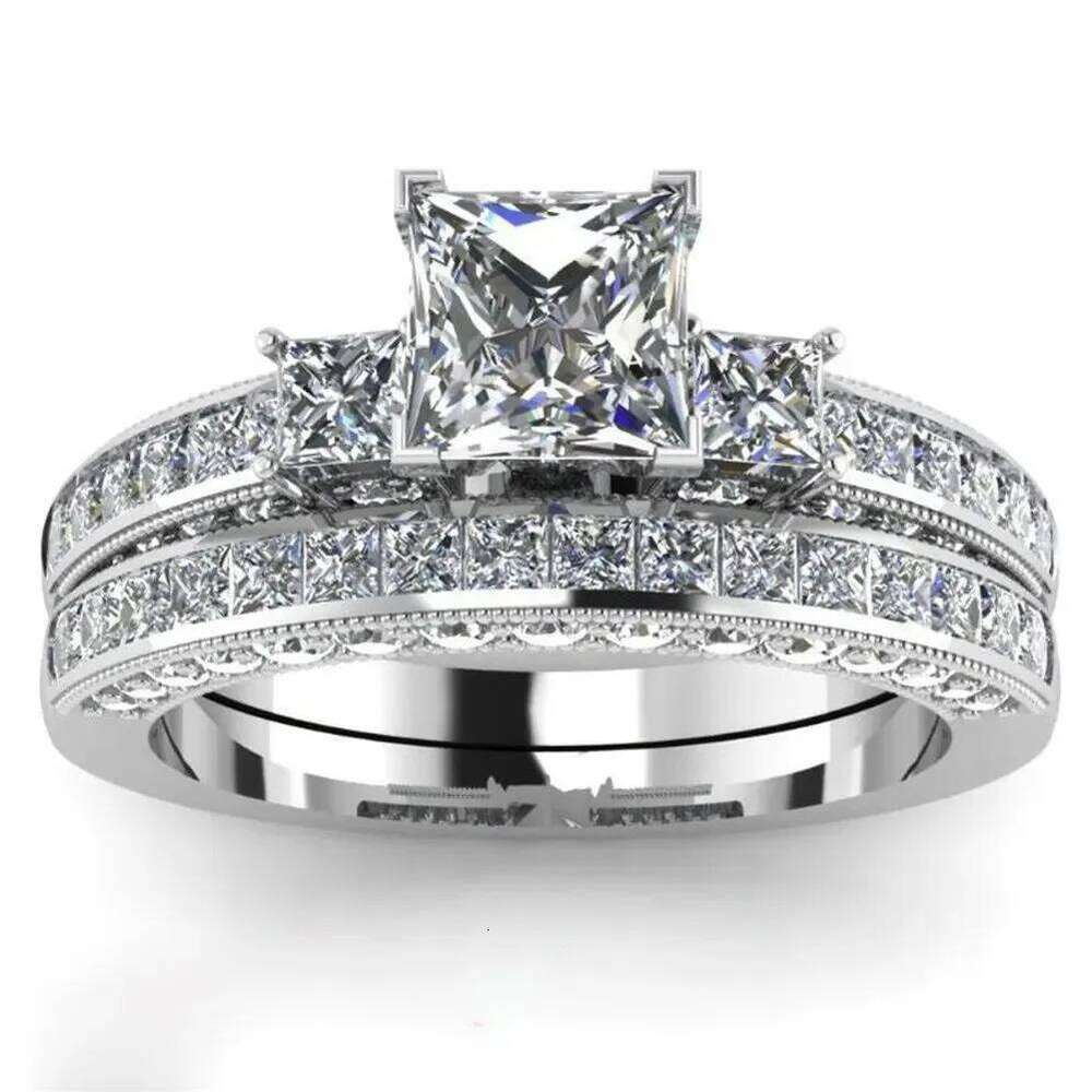 Couple Women White Rhinestones Zirconia Rings Set Simple CZ Stainless Steel Men Ring Wedding Jewelry For Lover Gifts