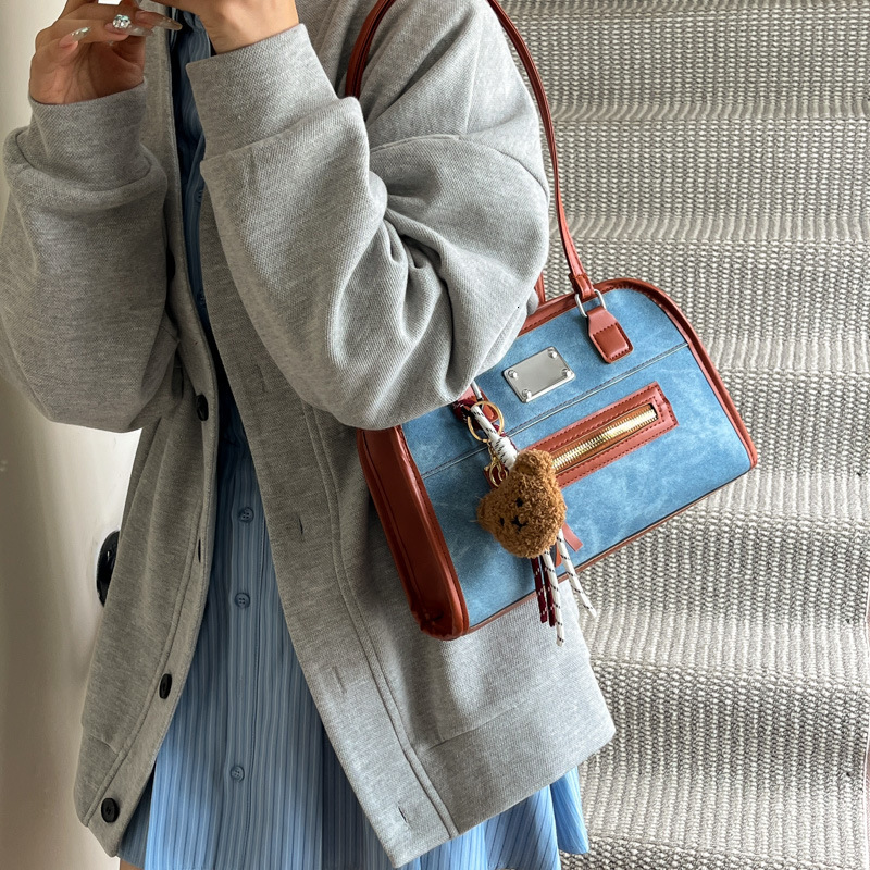 Designer Women's Commuting Handbag Large Capacity 2025 New Shoulder Bag Multi functional Backpack