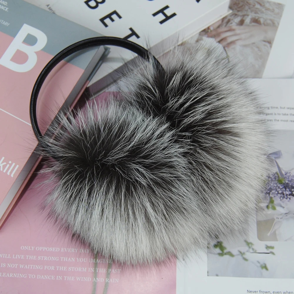 Style Ladies Fox Fur Earmuffs Winter Women Warm Real Fox Fur Earmuffs Girls Earlap Ultra Large Ladies Plush Earmuff 250930