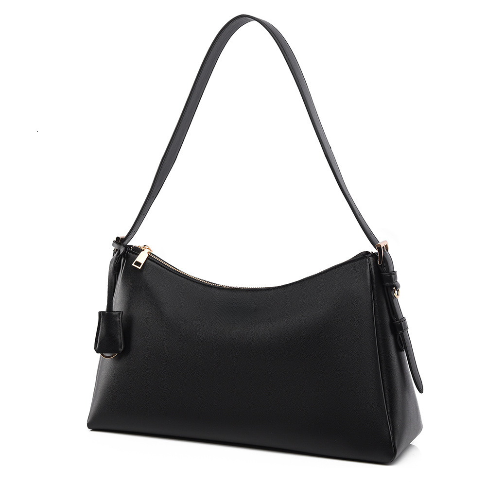 2025 new shoulder bag, simple commuting bag, high-end armpit bag, designer bag, luxury bag, large capacity retro women's handbag