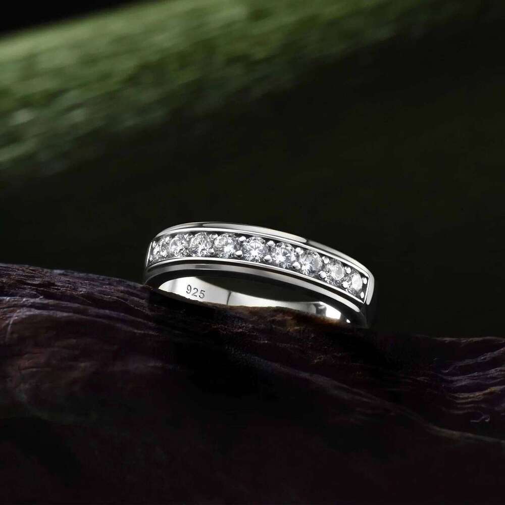 Newshe Sterling Sier Moissanite Wedding Rings for Men Half Eternity Brilliant Round Imitation Dia Engagement Band