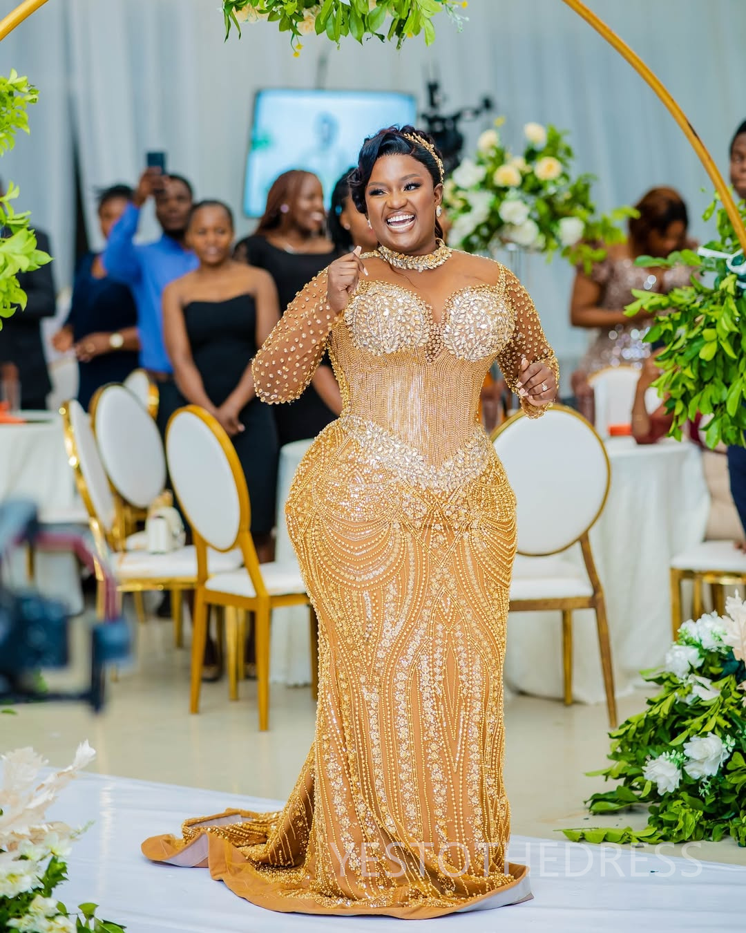 2025 Plus Size Gold Prom Dress Evening Dresses Formal Gowns Illusion Mermaid High Neck Long Sleeves Beaded lace Crystals Birthday Dress Second Recepti