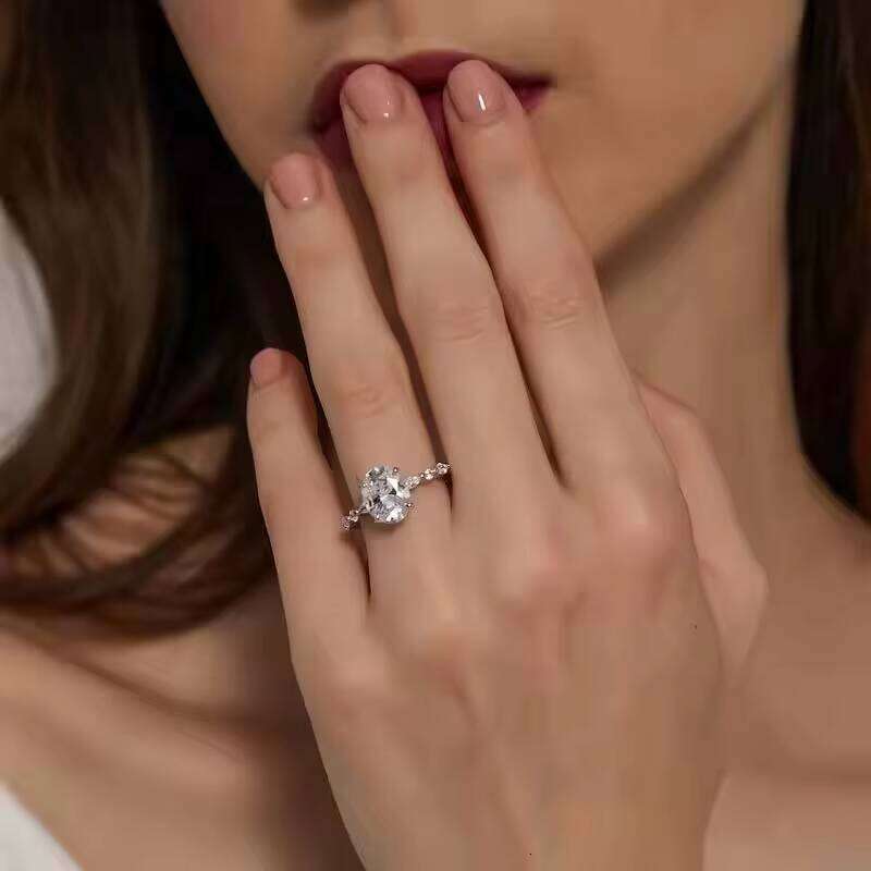 2025 Sterling Silver fashion Oval VVS Moissanite Ring Ring Women Engagement Wedding Jewelry Ring