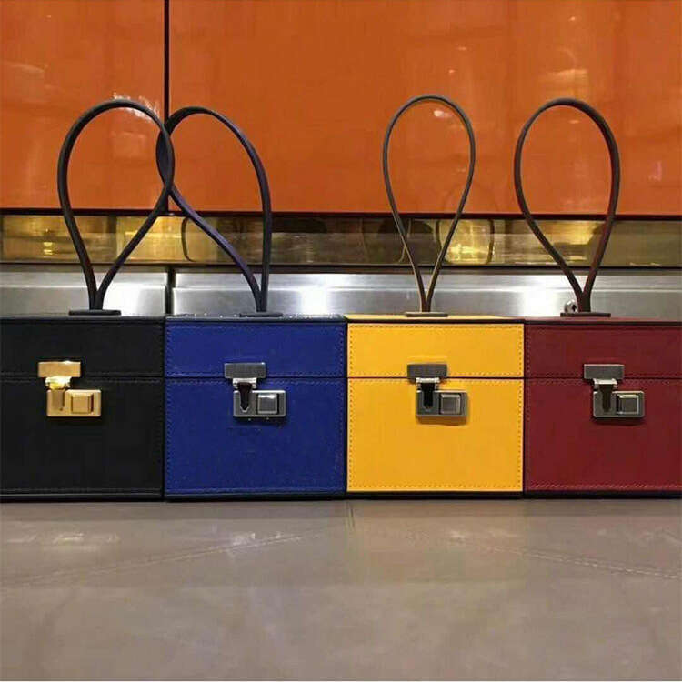 designer bag Luxury bag New Fashion Makeup Versatile Small Square Party Mini Niche Ins Handheld Box Bag