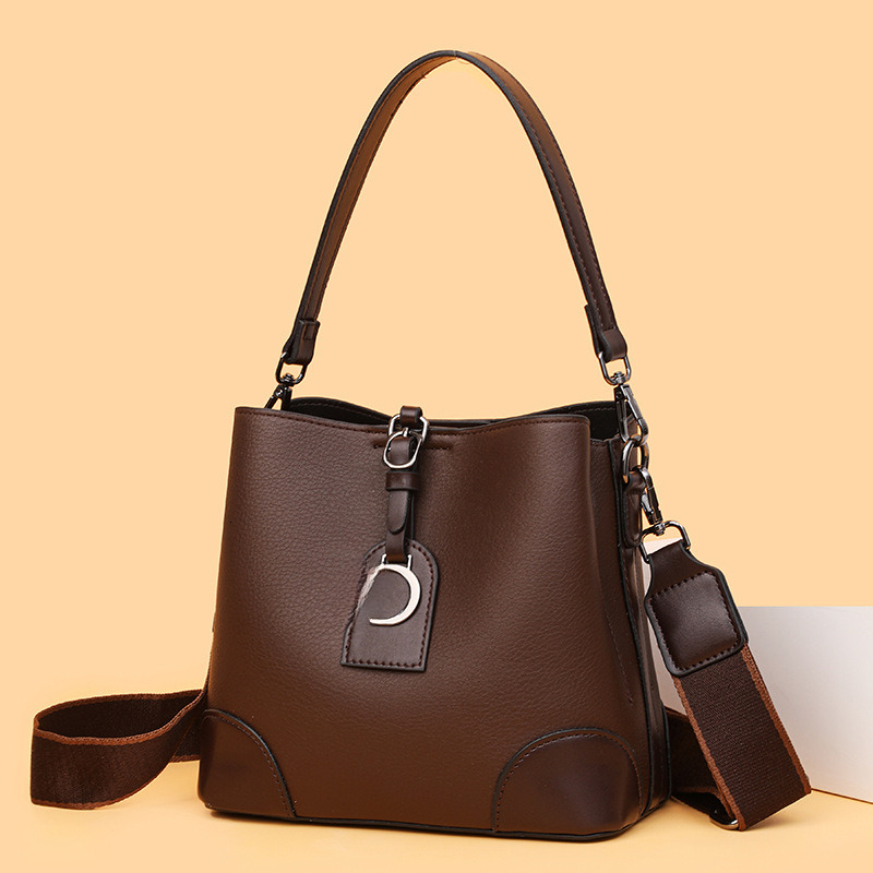 2025 new women's bucket bag high-end handbag European and American retro crossbody bag designer bag luxury bag shoulder bag