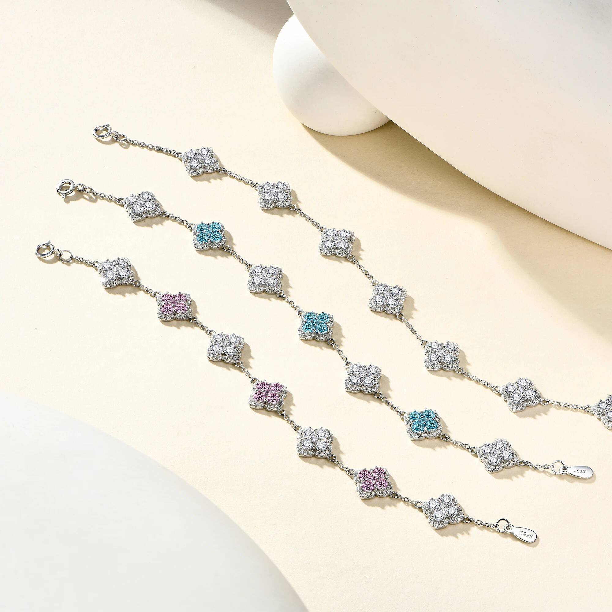 ATTAGEMS Full Moissanite Dia Bracelet DVVS1 For Women Sterg Sier Gold Plated Lucky Engagement Wedding Jewelry Gift