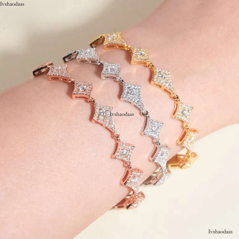 New Design Elegant Female Iced Out Hip Hop Jewelry S Sier Moissanite Dia Bezel Setting Cluster Tennis Chain Bracelet