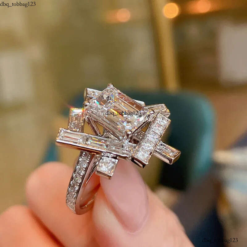 Choucong Brand Wedding Rings Elegant Sparkling Vintage Jewelry Sterling Sier Princess Cut White Topaz CZ Dia Geometry Party Women Cross Band Ring Gift