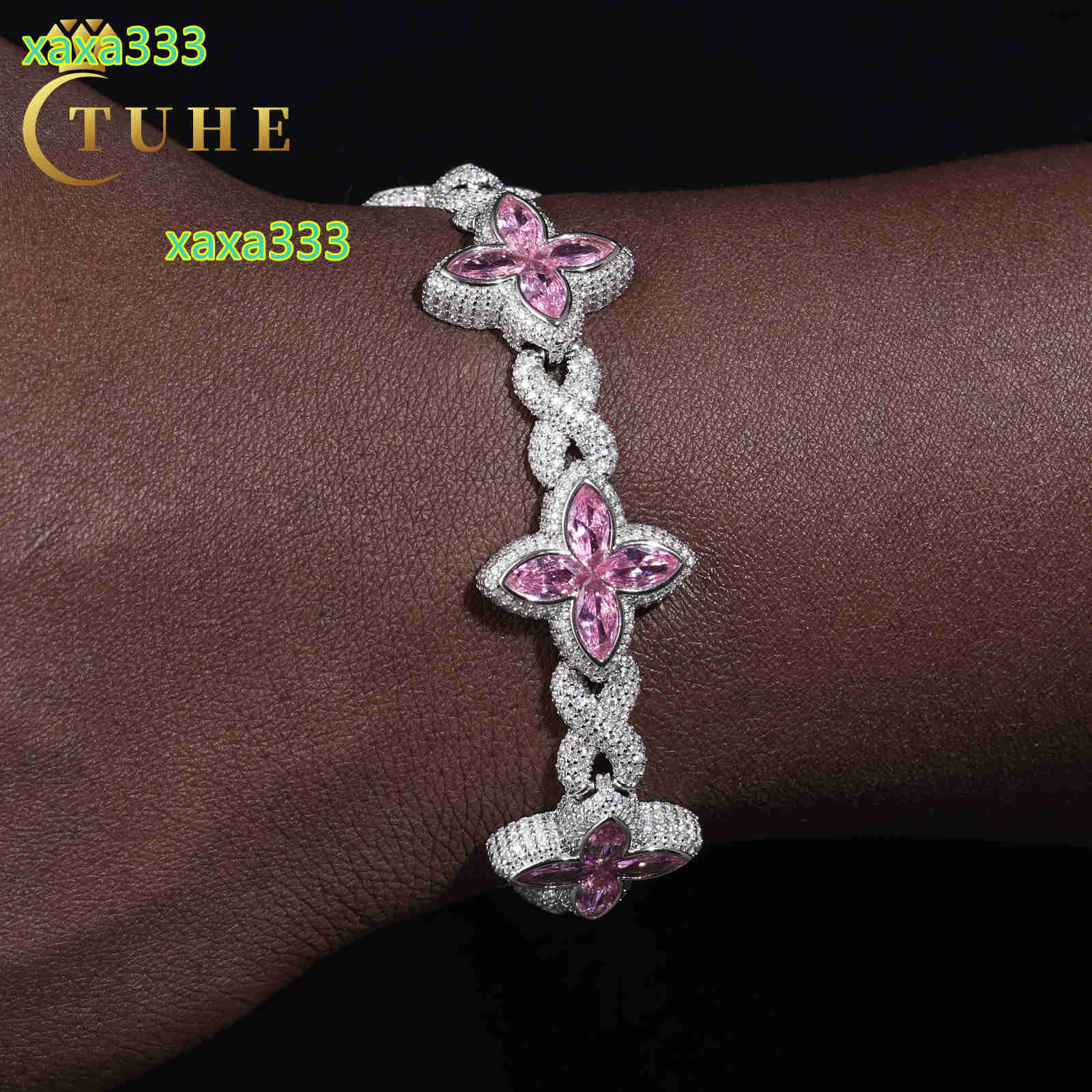 Fashion 21mm 925 pure silver color horse eye shape VVS moissanite diamond four-leaf clover infinite hollow Cuban chain bracelet.