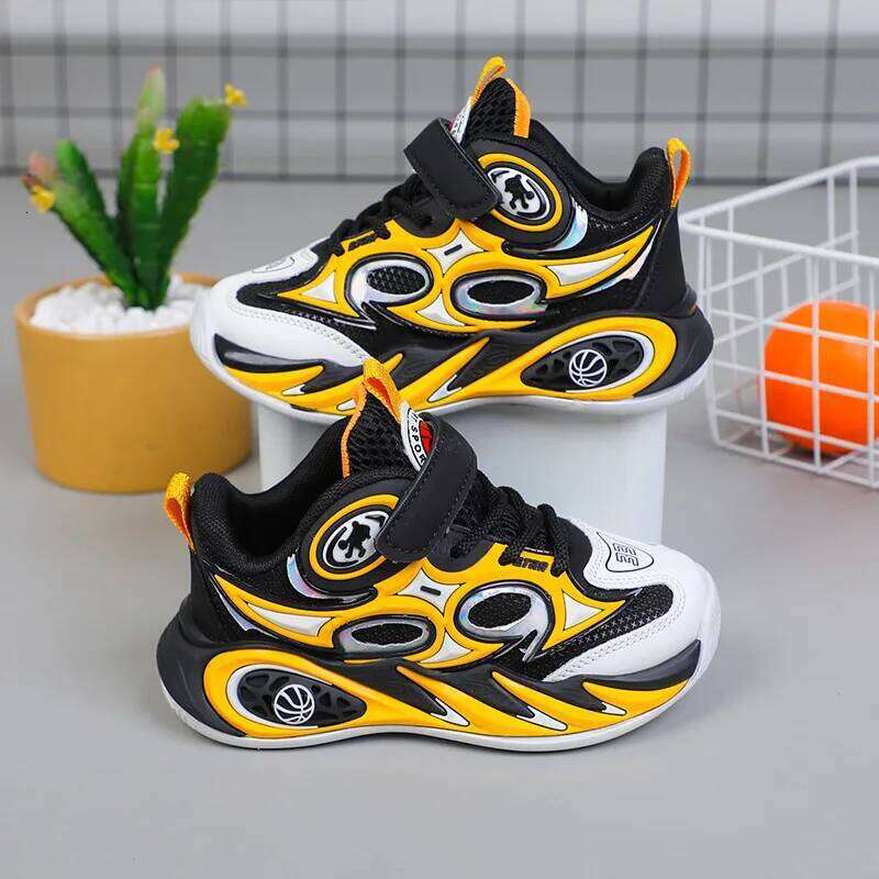 2025 New Kids Sneakers Breathable Mesh Lightweight Soft Sole Comfortable Boys Basketball Girls Running Shoes