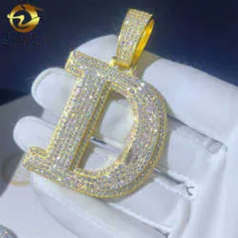 Designer JewelryCustom top quality hip hop iced out dia sterling sier gold initial moissanite letter pendant