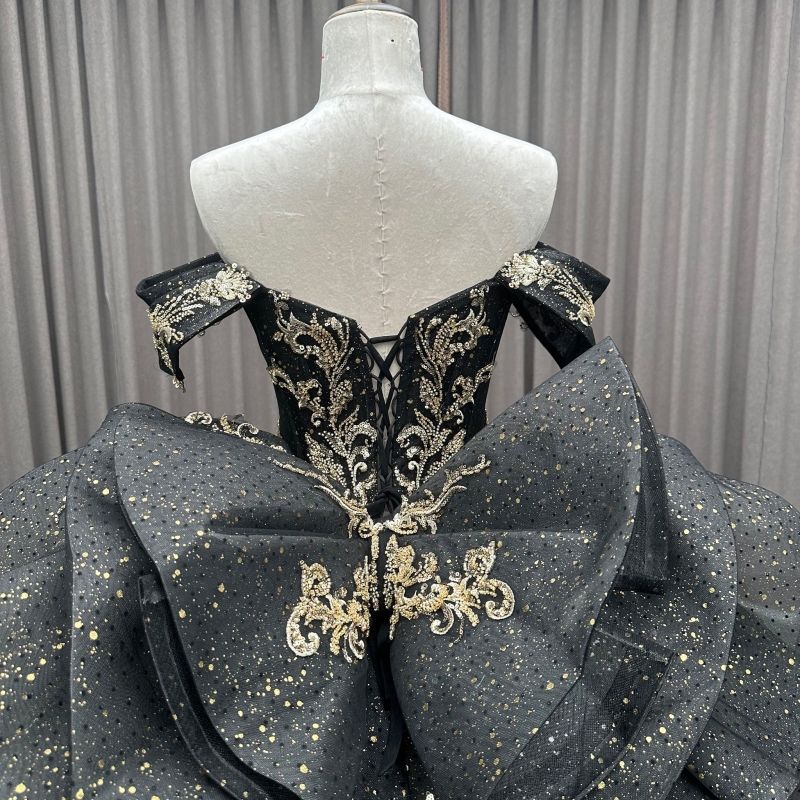 Black Shiny Quinceanera Dresses Off The Shoulder Sequin Applique Lace Bow Beading Crystal Tull Party Birthday Sweet 16 Dress Vestidos 15 De Anos