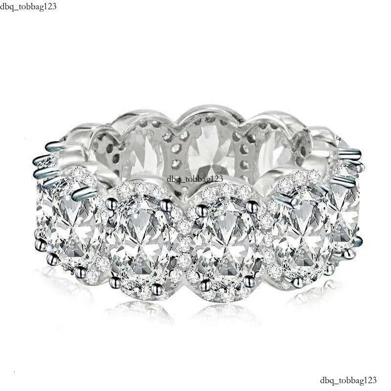 2024 Choucong Brand Designer Wedding Rings Jewelry Sterling Sier Oval Cut White Topaz Moissanite Dia Party Eternity Women Couple Bridal Ring Set