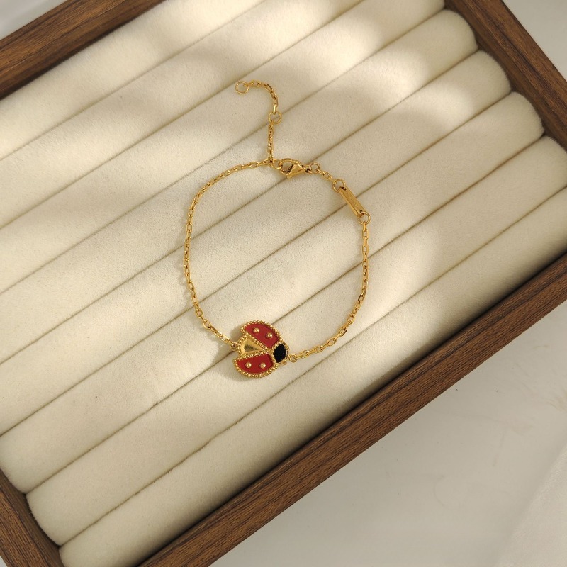 have heart bracelet jewlery designer for women gold bracelet 18k gold plated stainless steel jewelry charm bracelet man designer bracelet top quality 