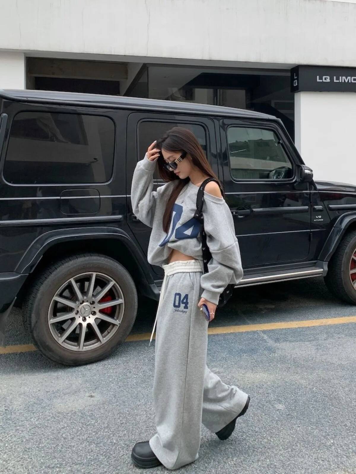 American fashion retro sports for women in spring summer high waisted and drooping casual loose pants dongdumaoyi